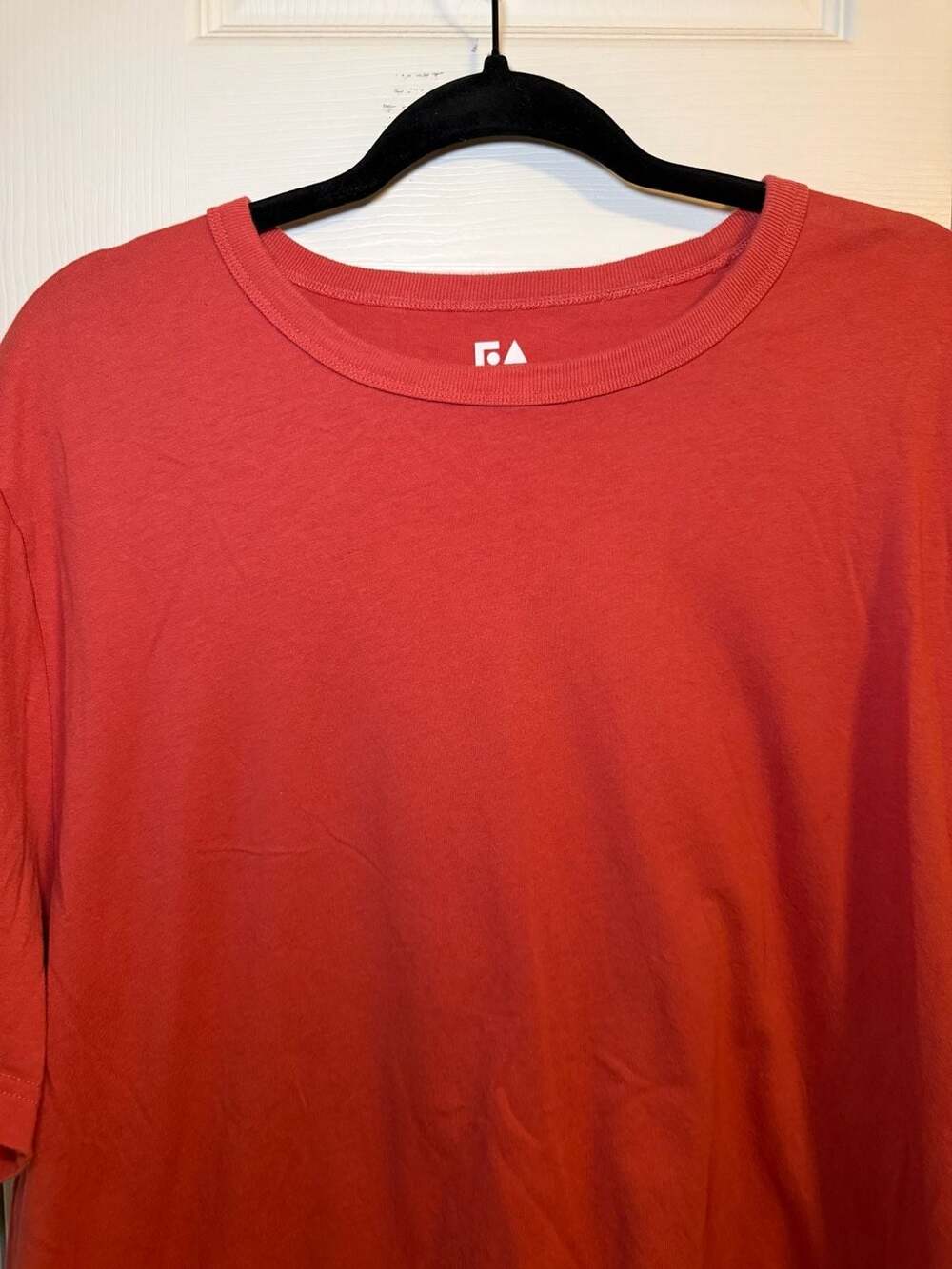 Free Assembly T-Shirt Size XL Red Crew Neck Short Sleeve Top
